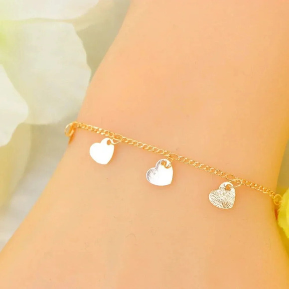 "Minimalist Bracelet, Sleek & Modern Design, Women’s Fashion, YC110215-B - Picture 3 of 10